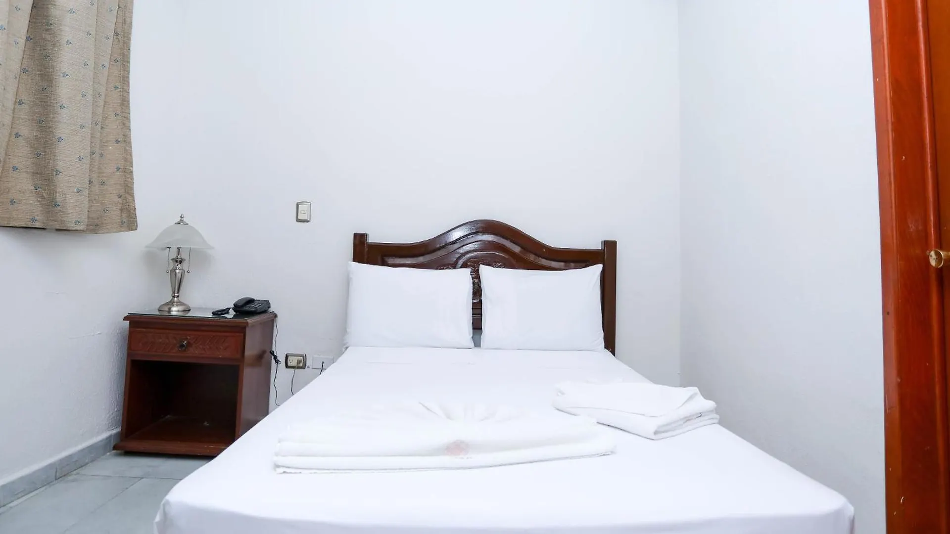 Hotel Avenida Канкун 3*,