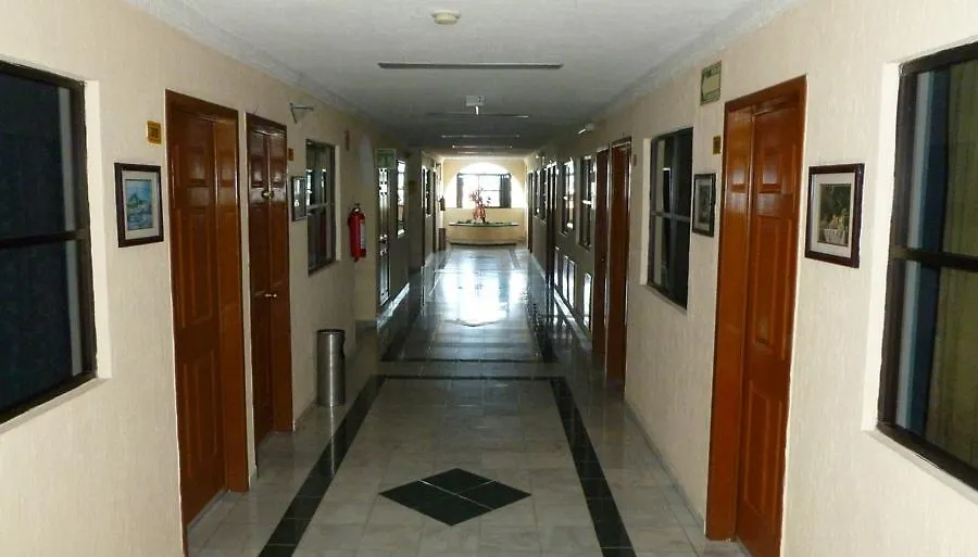 Hotel Avenida Канкун